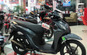 Nhiều mẫu xe tay ga tiếp tục khan hàng, đội giá bán cao tại đại lý