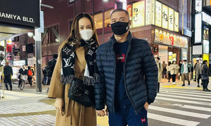 Sao Việt 27/10: NSND Công Lý xuất ngoại, đi du lịch cùng bà xã