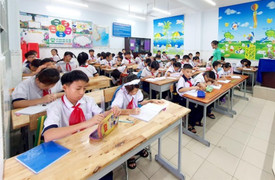 Lùi giờ đi học của học sinh: Sao không tham khảo ý kiến nhà khoa học?