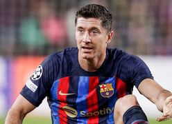 Thảm bại trước Bayern Munich, Barcelona bị loại khỏi Champions League