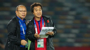 Không chỉ mất HLV Park, ĐT Việt Nam còn chia tay 2 'người đặc biệt'