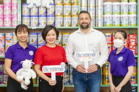 HOAN TT và đối tác Biostime khảo sát thị trường phía Nam