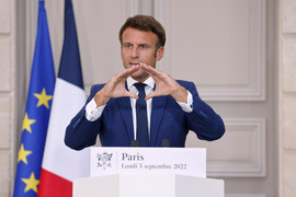 Tổng thống Macron: Giá năng lượng ở Pháp sẽ tăng 15%