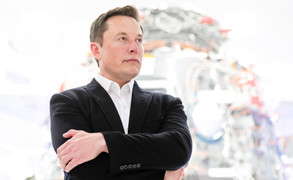 Elon Musk tiếp quản Twitter, Donald Trump sẽ trở lại?