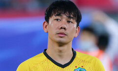 Minh Vương tiếp tục 'dành cả thanh xuân' với HAGL