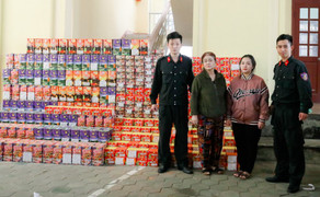 Hai mẹ con giấu hơn 800 kg pháo nổ trong phòng ngủ