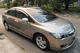 Nhiều lựa chọn ô tô 4 chỗ cũ trong tầm giá dưới 300 triệu đồng