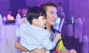 Đàm Vĩnh Hưng: Kinh tế của tôi đủ để ngồi không vẫn nuôi được con tới 20 tuổi