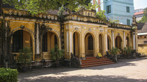 Hà Nội: Trường học 100 tuổi kiến trúc Á - Âu xuống cấp chờ tu sửa