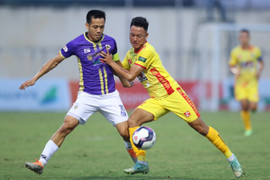 Văn Quyết nghỉ hết V-League 2022