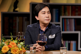 'Ông vua cải lương' Kim Tử Long kể nỗi đau 2 lần đổ vỡ hôn nhân