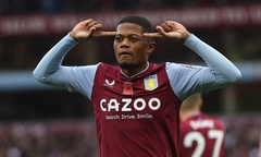 Trực tiếp bóng đá Aston Villa 3-1 Man Utd: Hàng thủ 'Quỷ đỏ' mắc sai sót