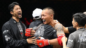 Johnny Trí Nguyễn sợ Nguyễn Trần Duy Nhất bị 'bất công' ở trận chung kết