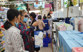 Mừng 20/11 Co.opmart và Co.opXtra giảm giá sâu mặt hàng hoá mỹ phẩm, thời trang