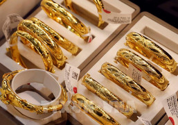 Giá vàng hôm nay 8/11: Quay đầu giảm mạnh