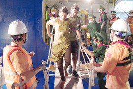 305 người nước ngoài gặp nạn trên biển được đưa vào Vũng Tàu