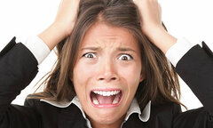 Chồng rùng mình với cách xả stress của vợ