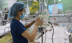Dịch chồng dịch, chuyên gia cảnh báo ca mắc bệnh đường hô hấp tăng mạnh