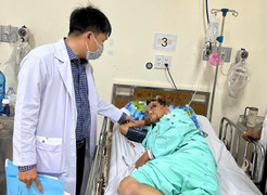 Bệnh nhân bất ngờ mở mắt khi gia đình chuẩn bị hậu sự sau tai nạn giao thông