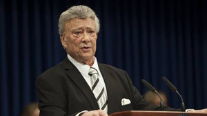 Nghị sĩ chiến thắng bầu cử giữa kỳ Mỹ qua đời tháng trước