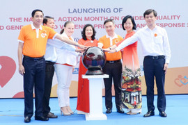 COVID-19 khiến các nước mất thêm 36 năm để thu hẹp khoảng cách bình đẳng giới