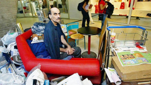 Bi kịch của người đàn ông sống 18 năm tại sân bay Paris