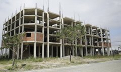 Dang dở dự án nhà ở dành cho người có thu nhập thấp