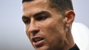 Toàn cảnh vụ Ronaldo phát ngôn rúng động toàn bộ làng bóng đá