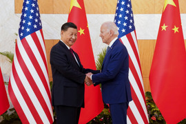 Ông Joe Biden cam kết duy trì các kênh trao đổi với ông Tập Cận Bình