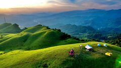 Đắm chìm trong thảo nguyên xanh mướt ‘không tì vết’ ở Bắc Kạn