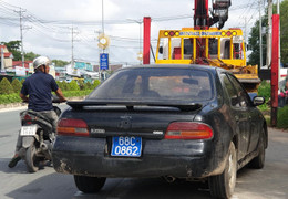 Tạm giữ tài xế lái xe biển xanh tông 2 người thương vong ở Phú Quốc