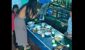 Thiếu nữ 'sống ảo' làm đổ cả mâm cơm, cả nhà chưng hửng