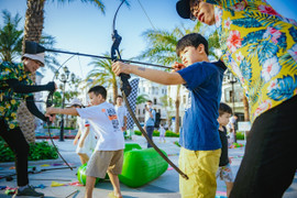 Vừa bàn giao nhà, Vinhomes Ocean Park 2 - The Empire đã rộn ràng lễ hội