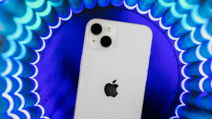 Sản lượng iPhone 14 Plus gần về 0