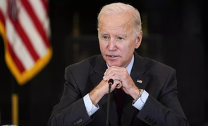 Tổng thống Mỹ đương nhiệm đầu tiên bước sang tuổi 80 