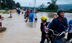 Giám đốc Sở GD&ĐT Bình Định: Trường phải cảnh báo nguy cơ học sinh bị lũ cuốn