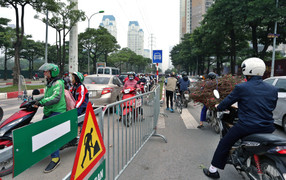 Hà Nội thí điểm phân luồng nút giao thông Mễ Trì - Lê Quang Đạo - Châu Văn Liêm