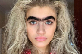 Từ chối cạo hàng lông mày độc lạ dù bị dè bỉu, cô gái vô danh bất ngờ nổi tiếng