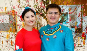 11 năm yêu của Hoa hậu Ngọc Hân và bức ảnh hiếm ở lễ dạm ngõ