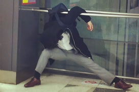 Những dáng ngủ có 1-0-2 ở nơi công cộng khiến người qua đường phải nén cười