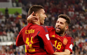 Chỉ số đỉnh cao của Tây Ban Nha: Sút trúng gôn là vào, không cho đối thủ đá bóng