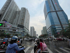 ‘Băm nát’ đường Lê Văn Lương: Cần làm rõ trách nhiệm nhà đầu tư, cơ quan quản lý