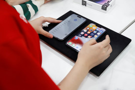 Thị trường smartphone vẫn bình ổn sau khi tỷ giá USD tăng cao