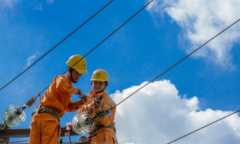 EVN triển khai nhiều giải pháp tiết giảm chi phí trước những khó khăn