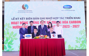 Vinamilk tiếp tục hành trình trồng cây xanh với mục tiêu Net Zero 2050