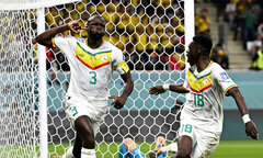 Senegal đánh bại Ecuador, giành vé vào vòng 1/8 World Cup 2022