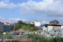 Ga rác lâu năm nằm ngay Quốc lộ 10, người dân 'cửa đóng then cài' vì ô nhiễm