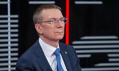 Latvia muốn Ukraine sử dụng vũ khí phương Tây chủ động ngăn Nga tiến công