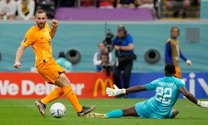 Kết quả bóng đá Hà Lan 2-0 Qatar: Chia tay chủ nhà