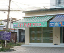 11 học sinh ngộ độc sau ăn sáng ở cổng trường: Sở Y tế Tây Ninh thông tin